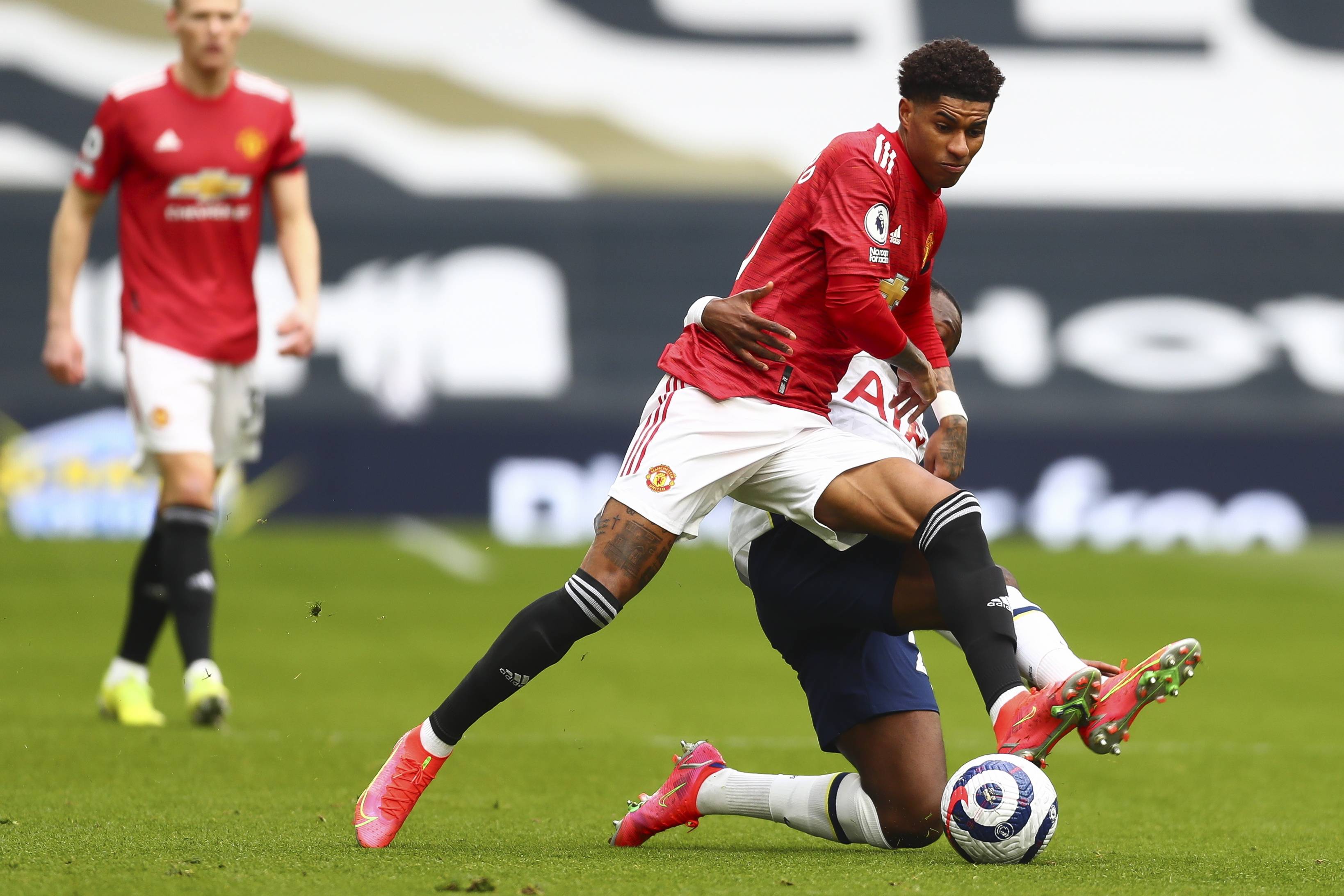 尤为关键 尤为关键