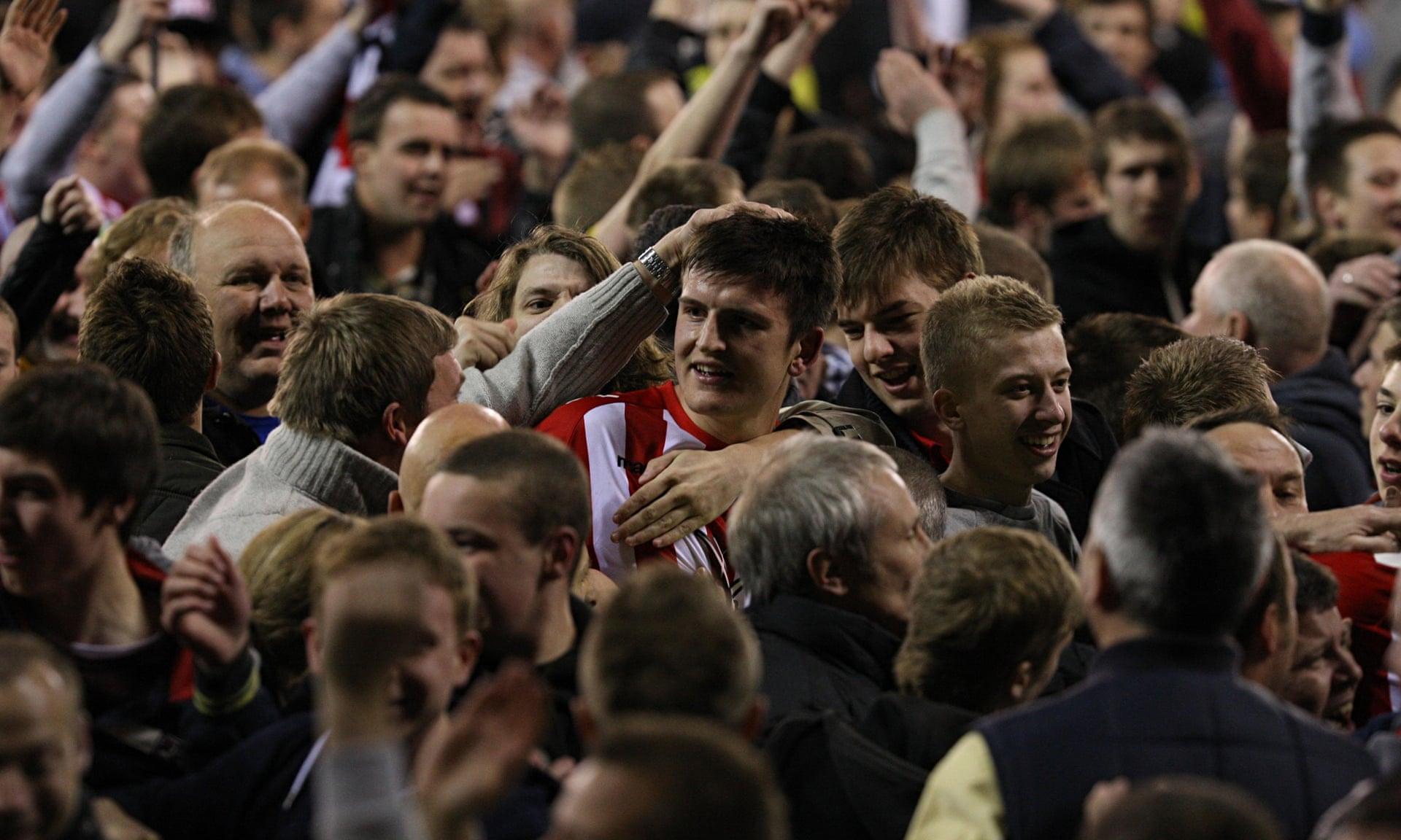 而刚刚引起 而刚刚引起